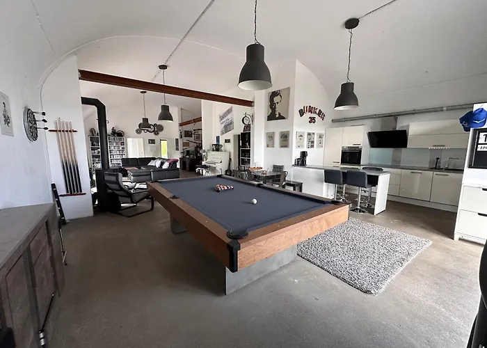 Bunker 35 度假居 凯沃拉尔